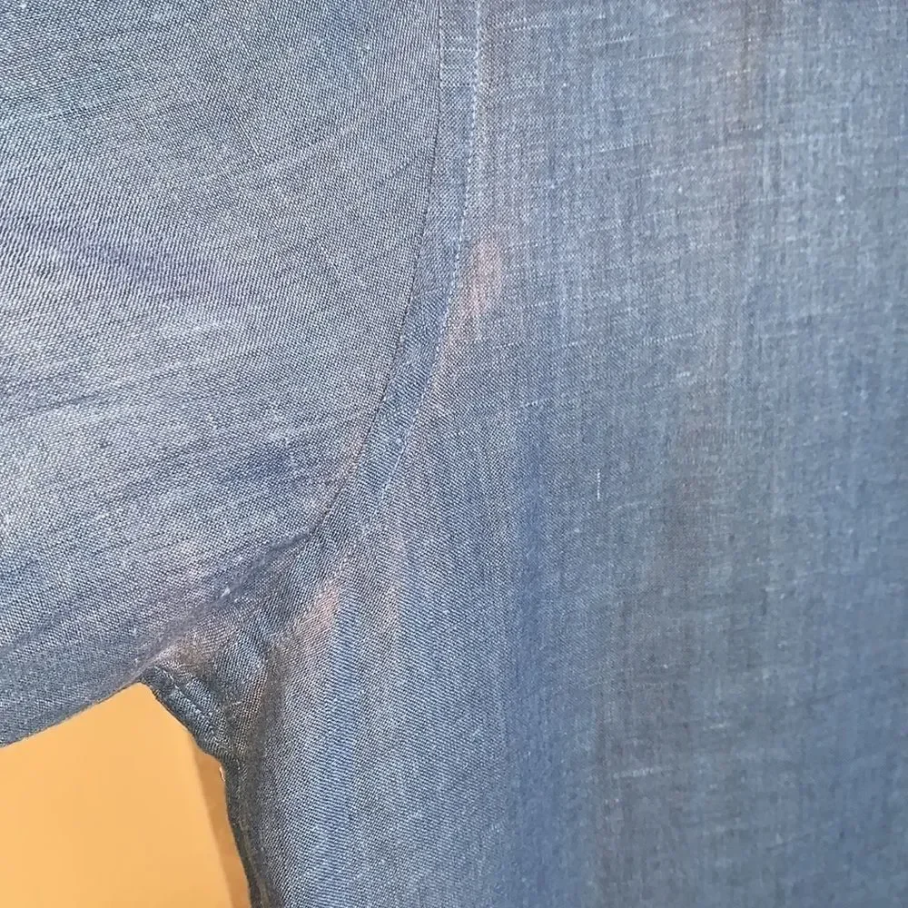 Men’s Banana Republic Men’s Blue Linen Shirt Size Large